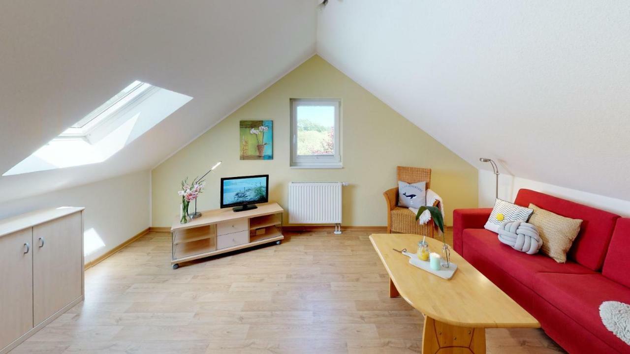Feriendorf Suedstrand Haus 09 펠체르하켄 외부 사진