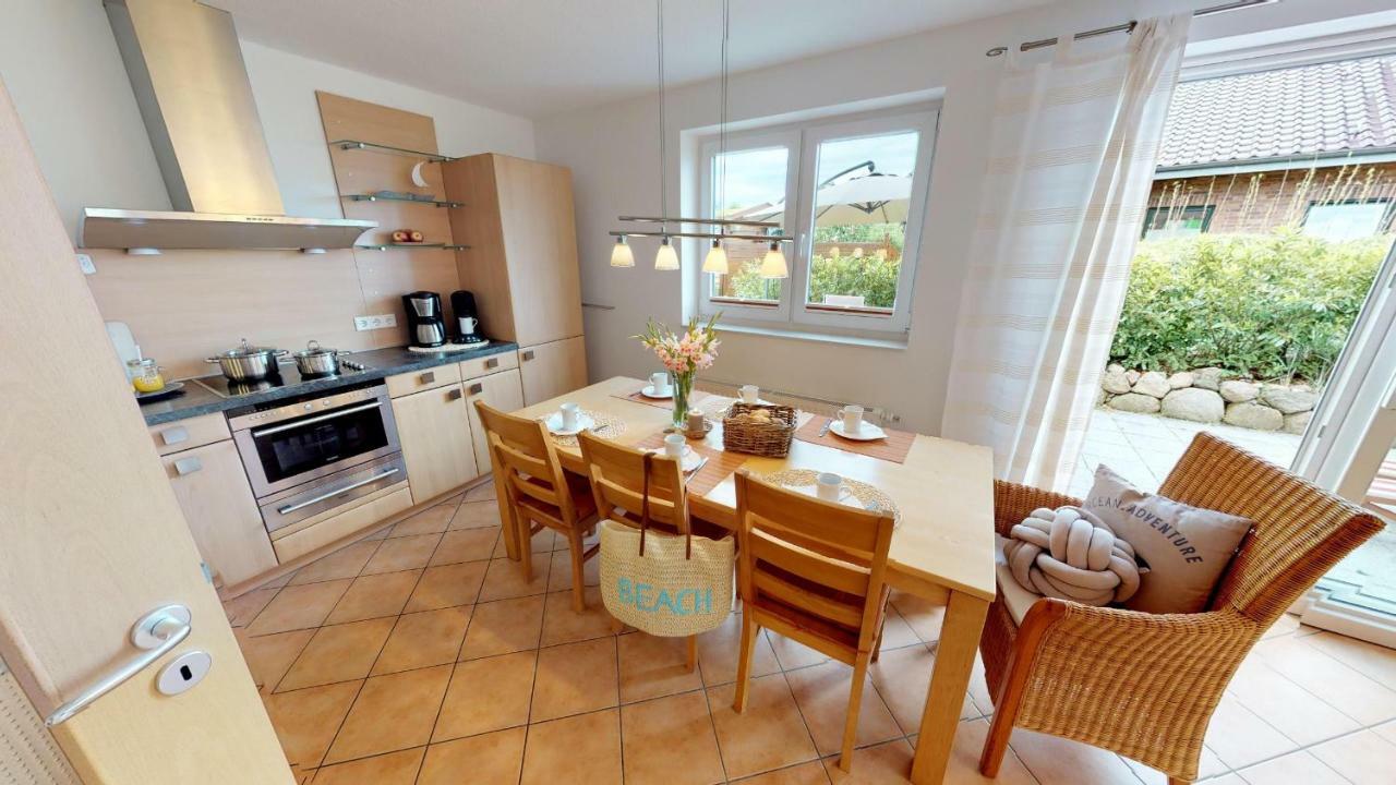 Feriendorf Suedstrand Haus 09 펠체르하켄 외부 사진